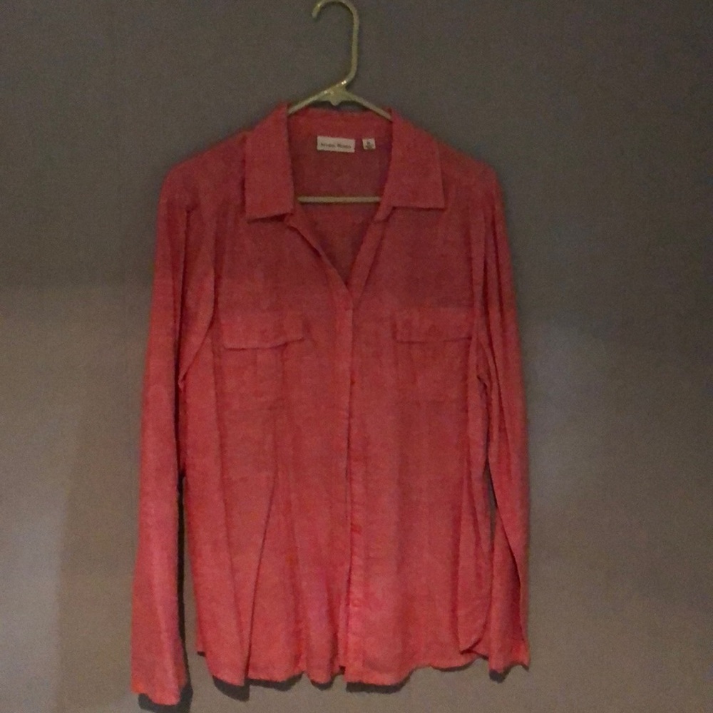 Button up blouse - Picture 1 of 4